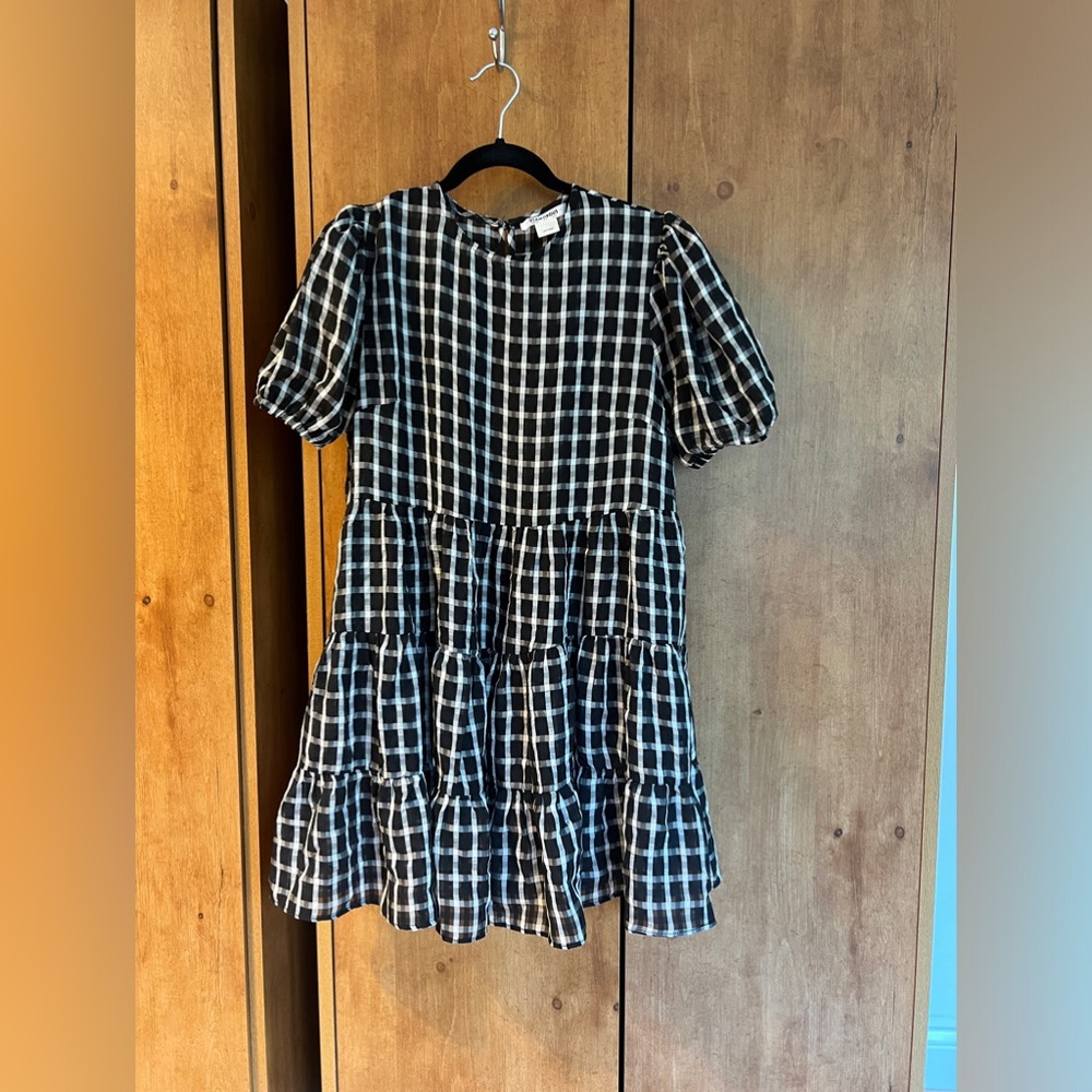 Black and white check tiered dress, size 4
